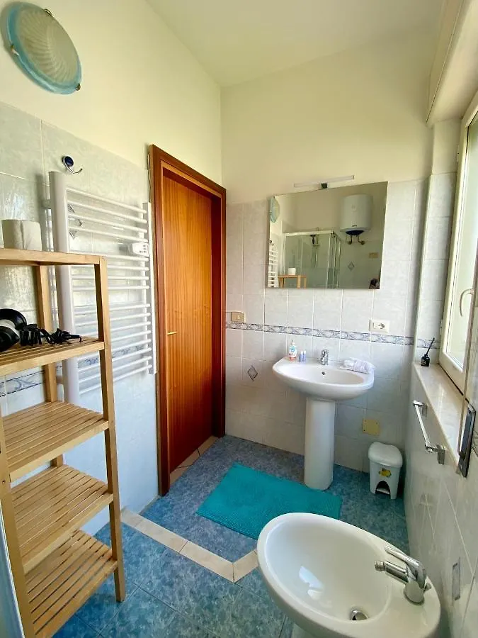 Apartment Tirreno Tirrenia