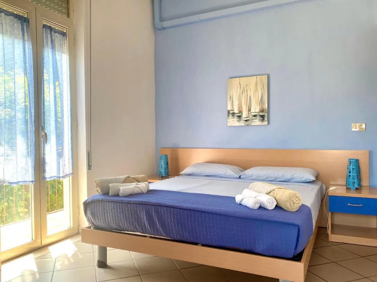 Apartment Tirreno Tirrenia 0*,