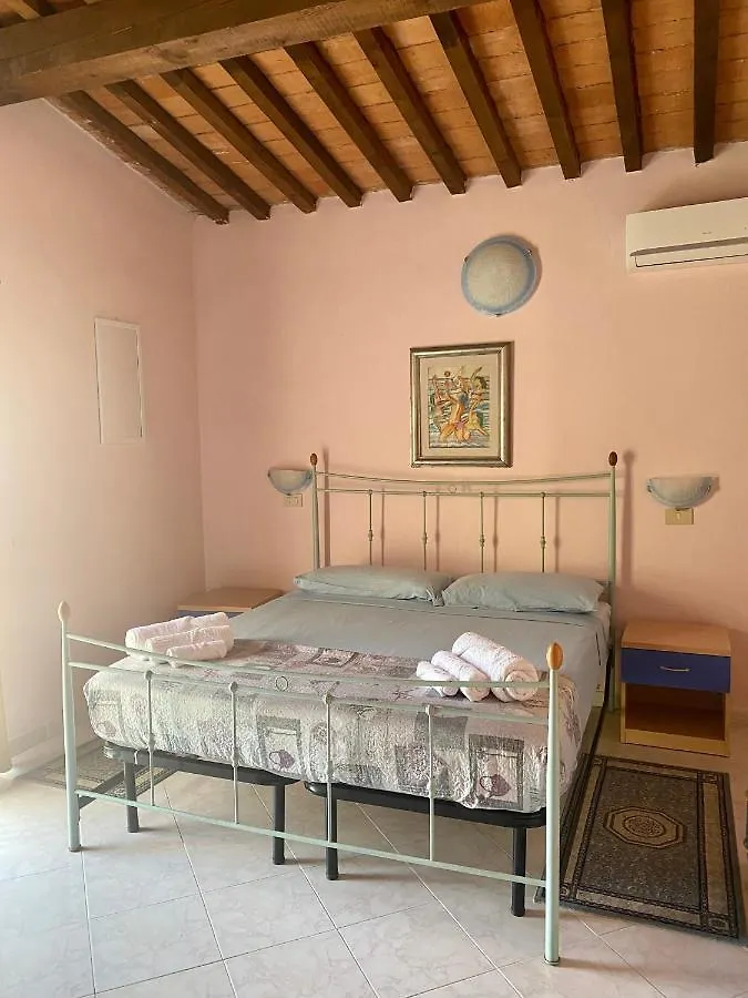 Apartment Tirreno Tirrenia