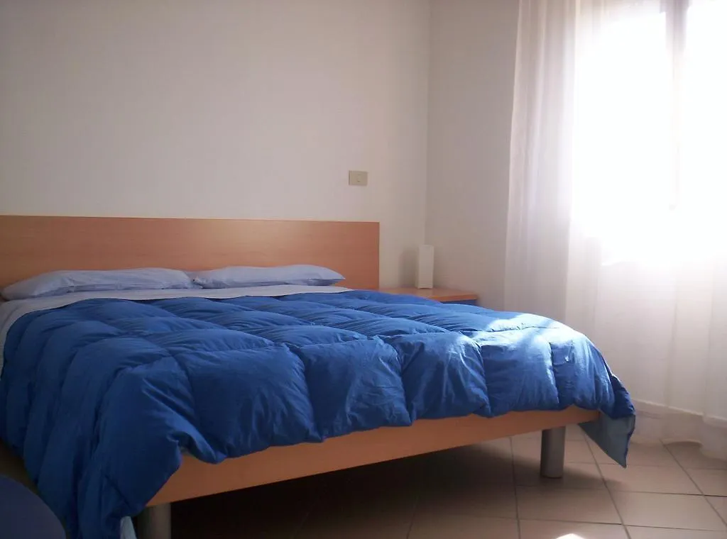 Apartment Tirreno Tirrenia