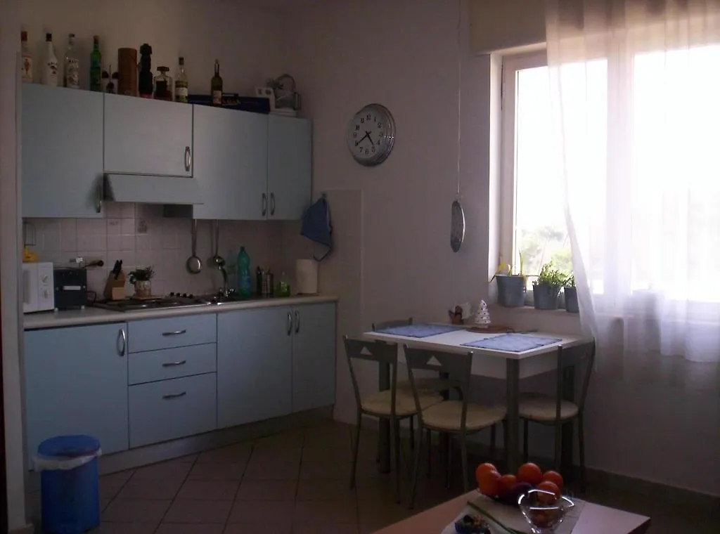 Apartment Tirreno Tirrenia