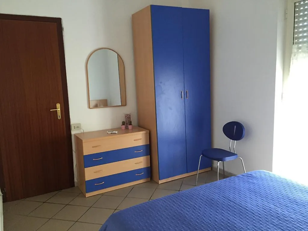 Apartment Tirreno Tirrenia Włochy