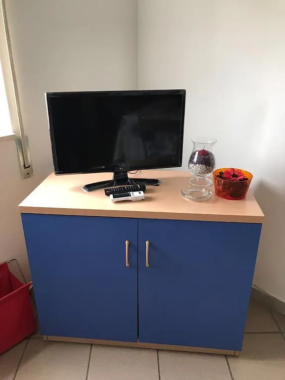 Apartment Tirreno Tirrenia