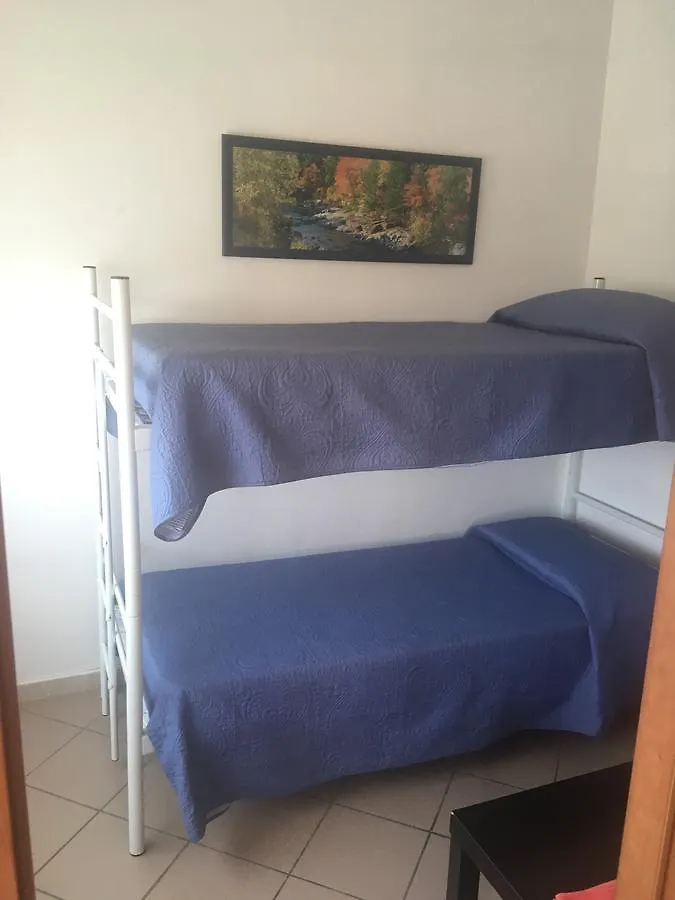 Apartment Tirreno Tirrenia